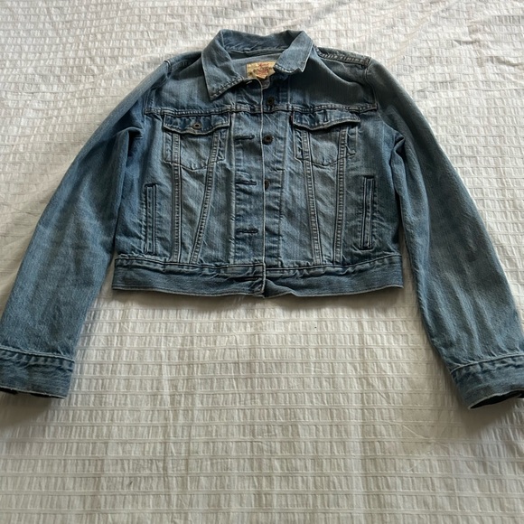 Levi's Light Blue Denim Jacket - Picture 7 of 8